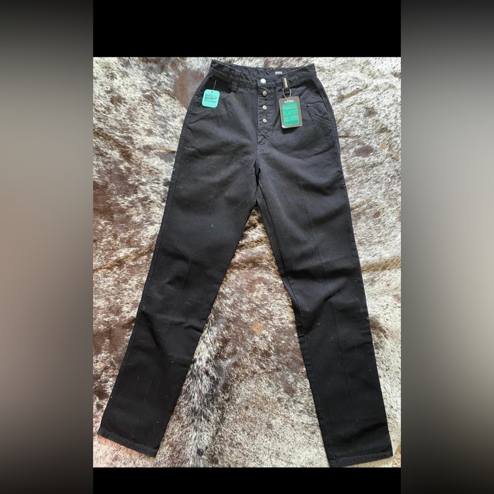 Jeans - Picture 2 of 8